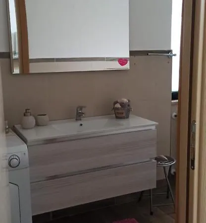 Turistico Il Rifugio In شقة فيوميتشينو